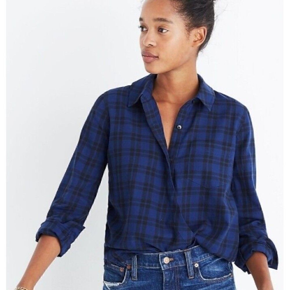 Madewell Wrap Front Plaid Shirt Navy  Long Sleeve Size Medium H3254
